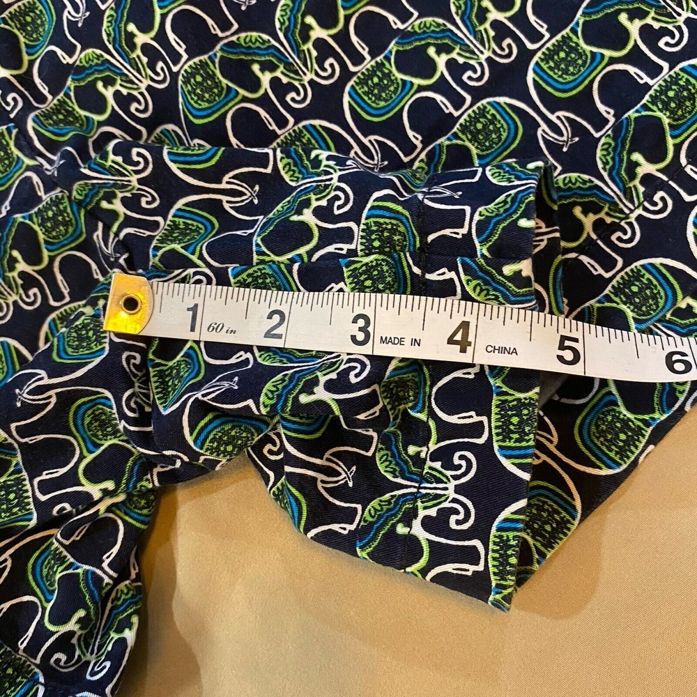 Crown & Ivy Womens Elephant Print Shorts Green Navy Blue Size 8 - Picture 3 of 7